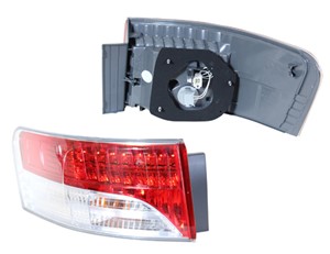 Takavalo, Vasen, TOYOTA AVENSIS Kombi, 81560 05190, 81561 05190