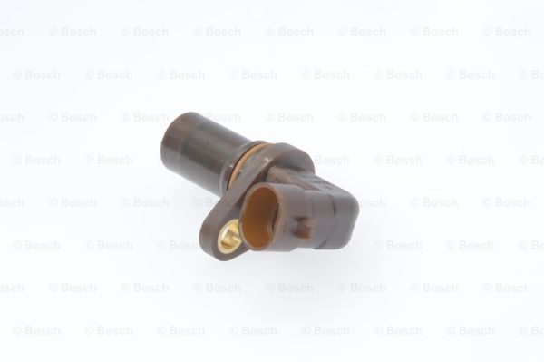 Impulssianturi, kampiakseli BOSCH 0 261 210 227