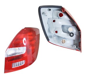 Takavalo, Oikea, SKODA FABIA II, FABIA Combi II, 5J6945096, 5J6945112