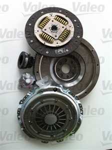 Kytkinpaketti, BMW, 21 21 1 222 502, 21 21 1 222 505, 21 21 1 223 419, 21 21 1 226 005, 21211222502, 21211222505, 21211223419, 212112260