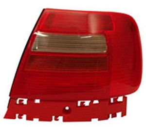 Takavalo, Oikea, AUDI A4, 8D0 945 112D