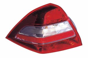 Takavalo, Oikea, RENAULT MEGANE Sedan II, 82 00 417 347