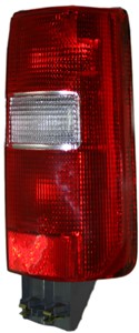 Takavalo, Oikea, VOLVO 850 Kombi, V70 I, 3512427