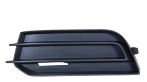 Puskurin Pinta, Eteen, oikea, AUDI A1, A1 Sportback, 8X0 807 682 01C