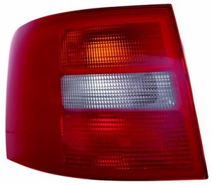 Takavalo, Oikea, AUDI A6 Avant, 4B9945096D, 4B9945096F, 4B9945218, 712397001129, 910090/41, LLC561