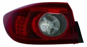 Takavalo, Oikea, MAZDA 3 Sedan, B45B-51-150E